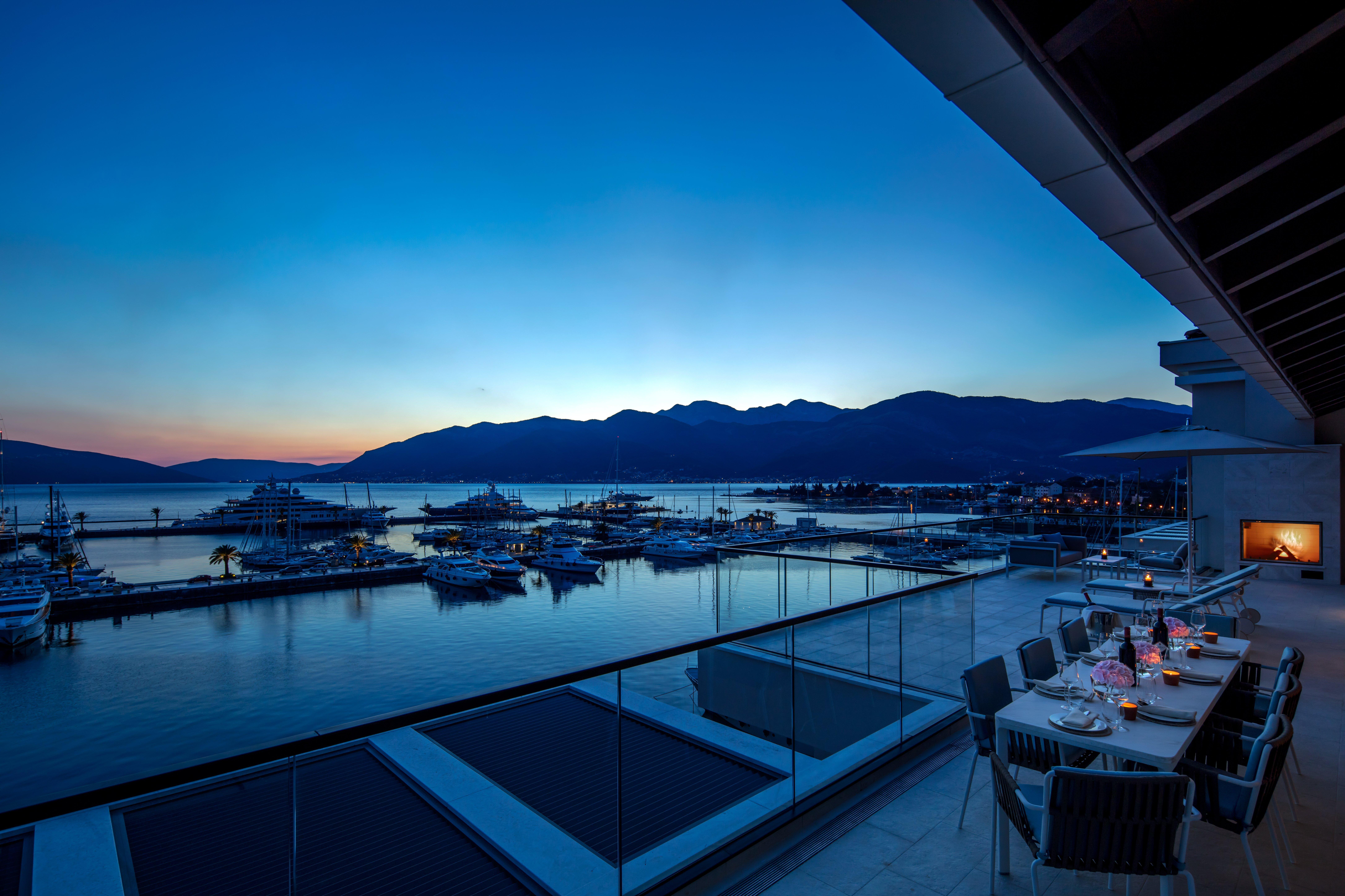 Regent Porto Montenegro ติวัต ภายนอก รูปภาพ View from the hotel