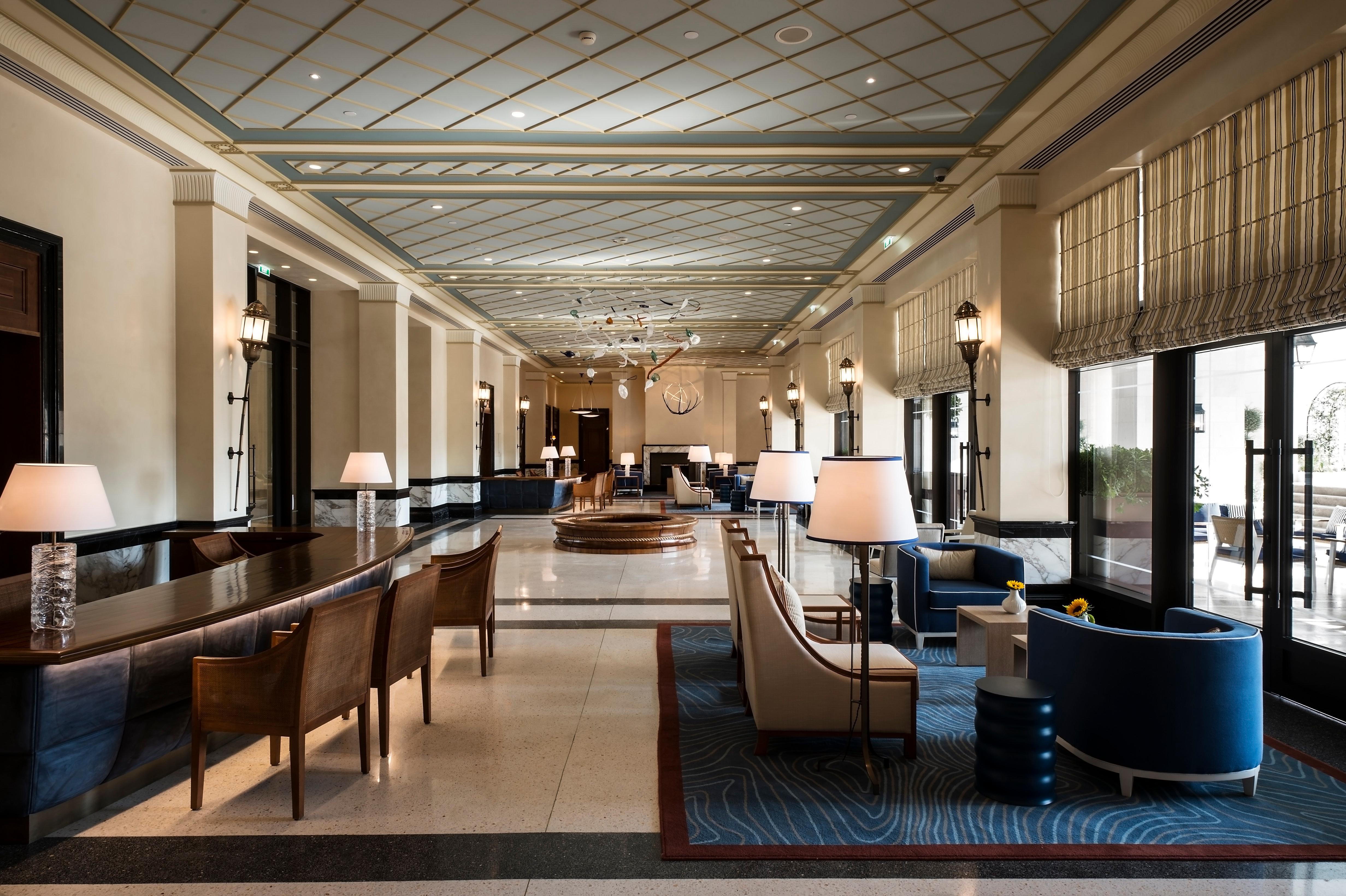 Regent Porto Montenegro ติวัต ภายนอก รูปภาพ The lobby of the hotel