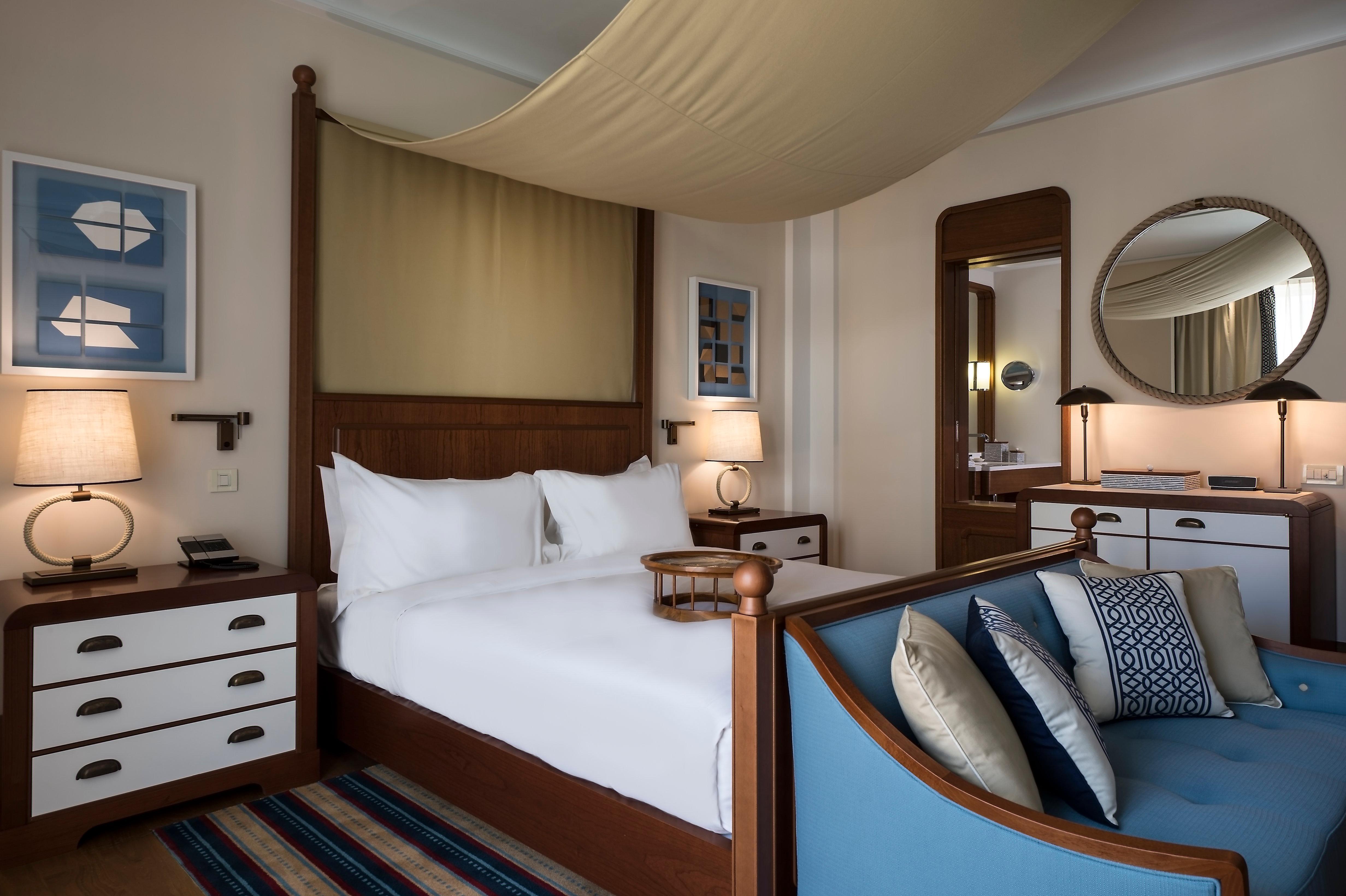 Regent Porto Montenegro ติวัต ภายนอก รูปภาพ A bedroom at the hotel