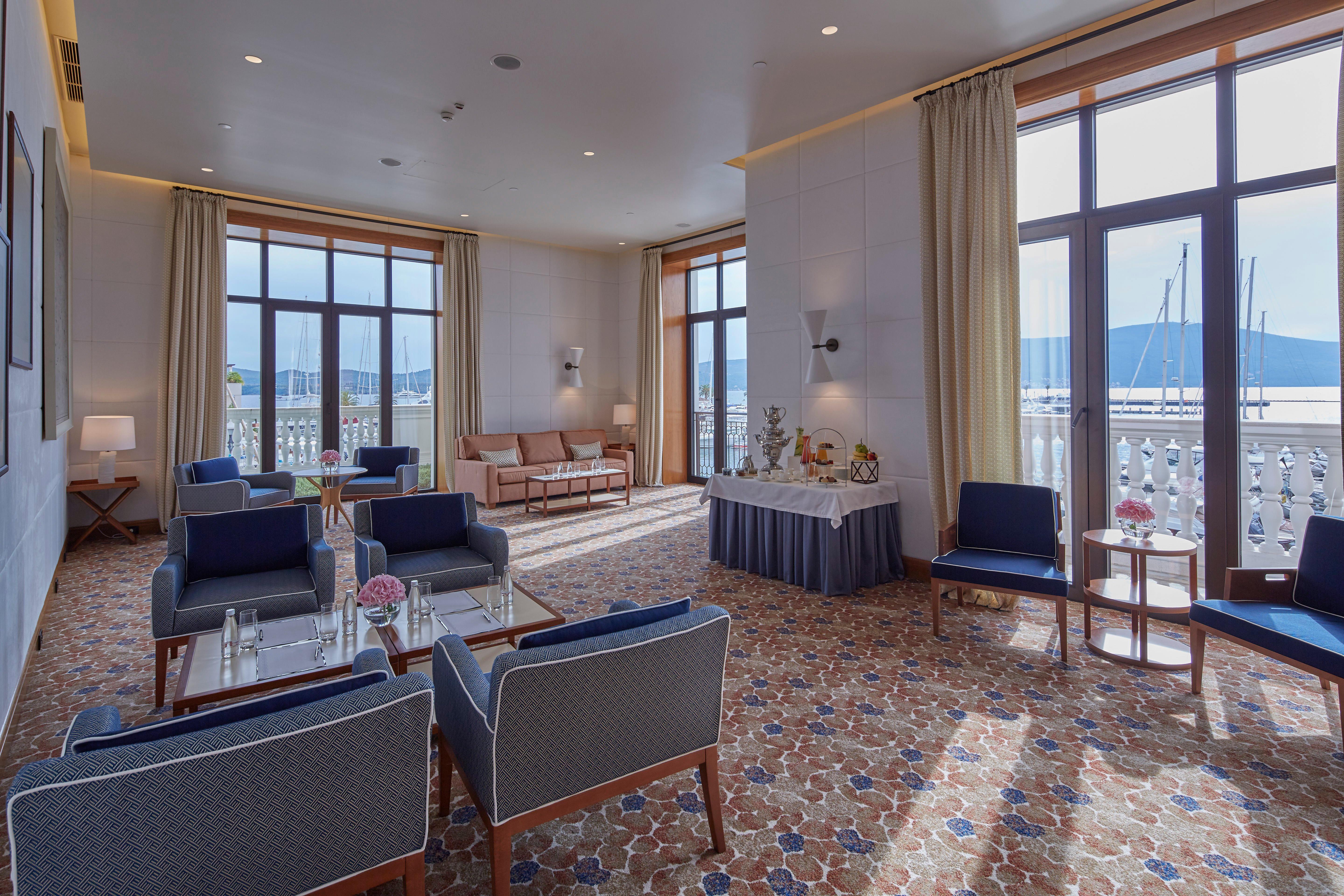 Regent Porto Montenegro ติวัต ภายนอก รูปภาพ The Club Lounge at the Grand Hyatt Hotel, Amman