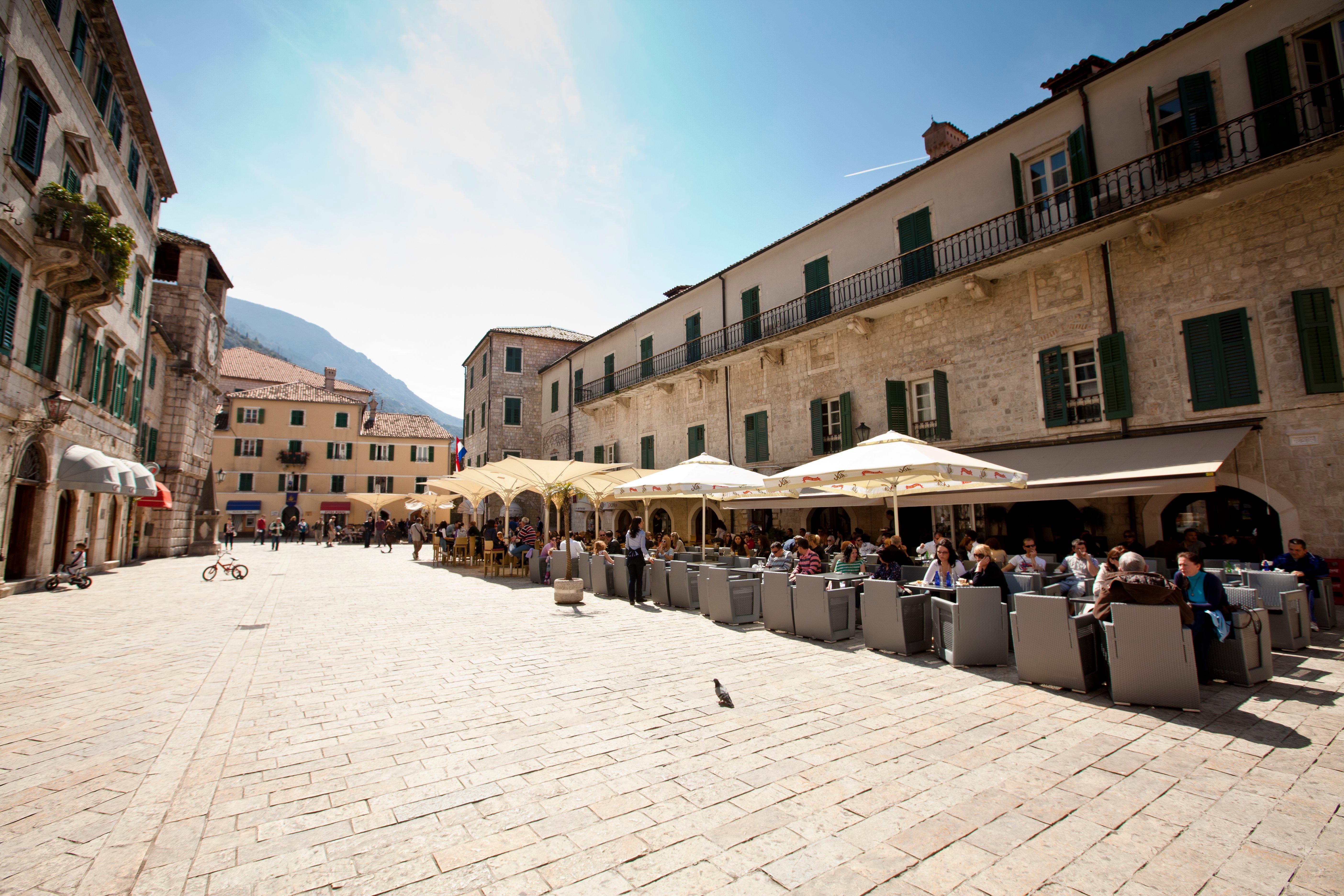 Regent Porto Montenegro ติวัต ภายนอก รูปภาพ The square