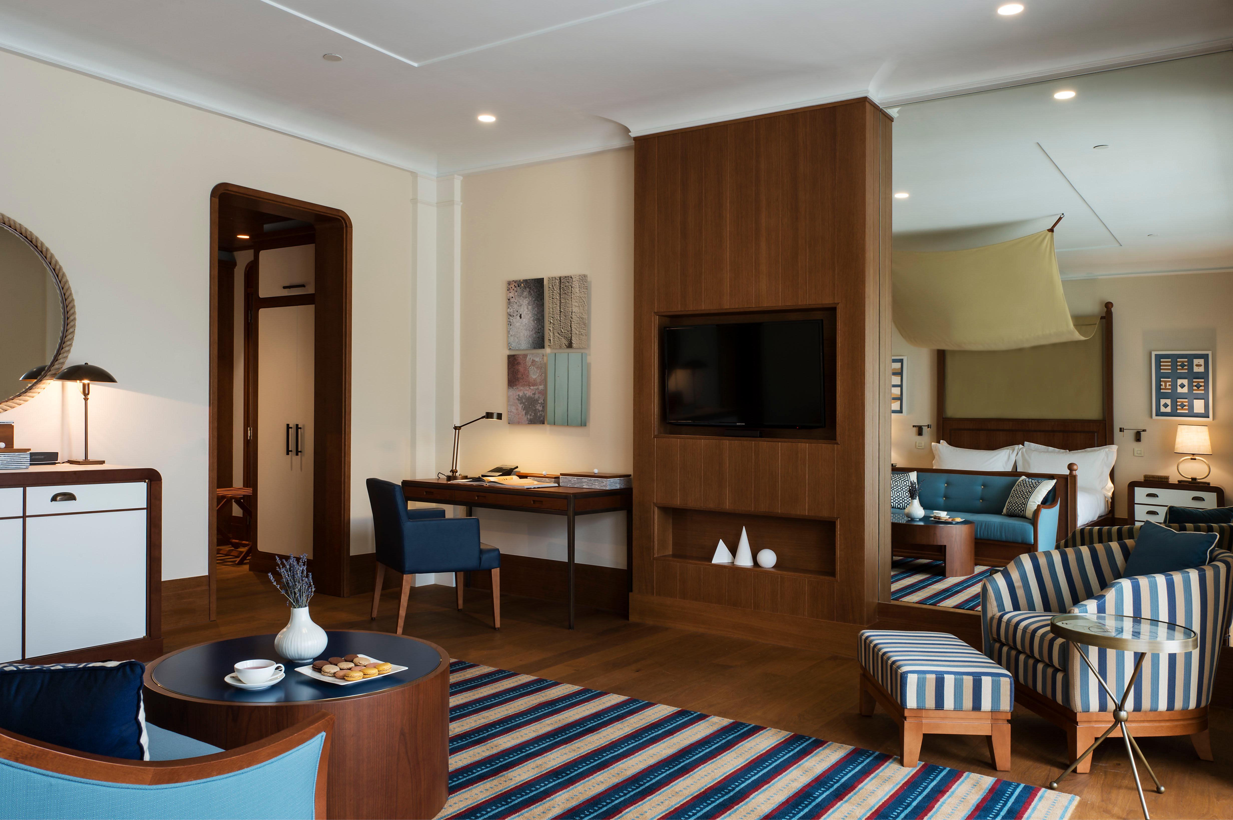 Regent Porto Montenegro ติวัต ภายนอก รูปภาพ Suite at the hotel