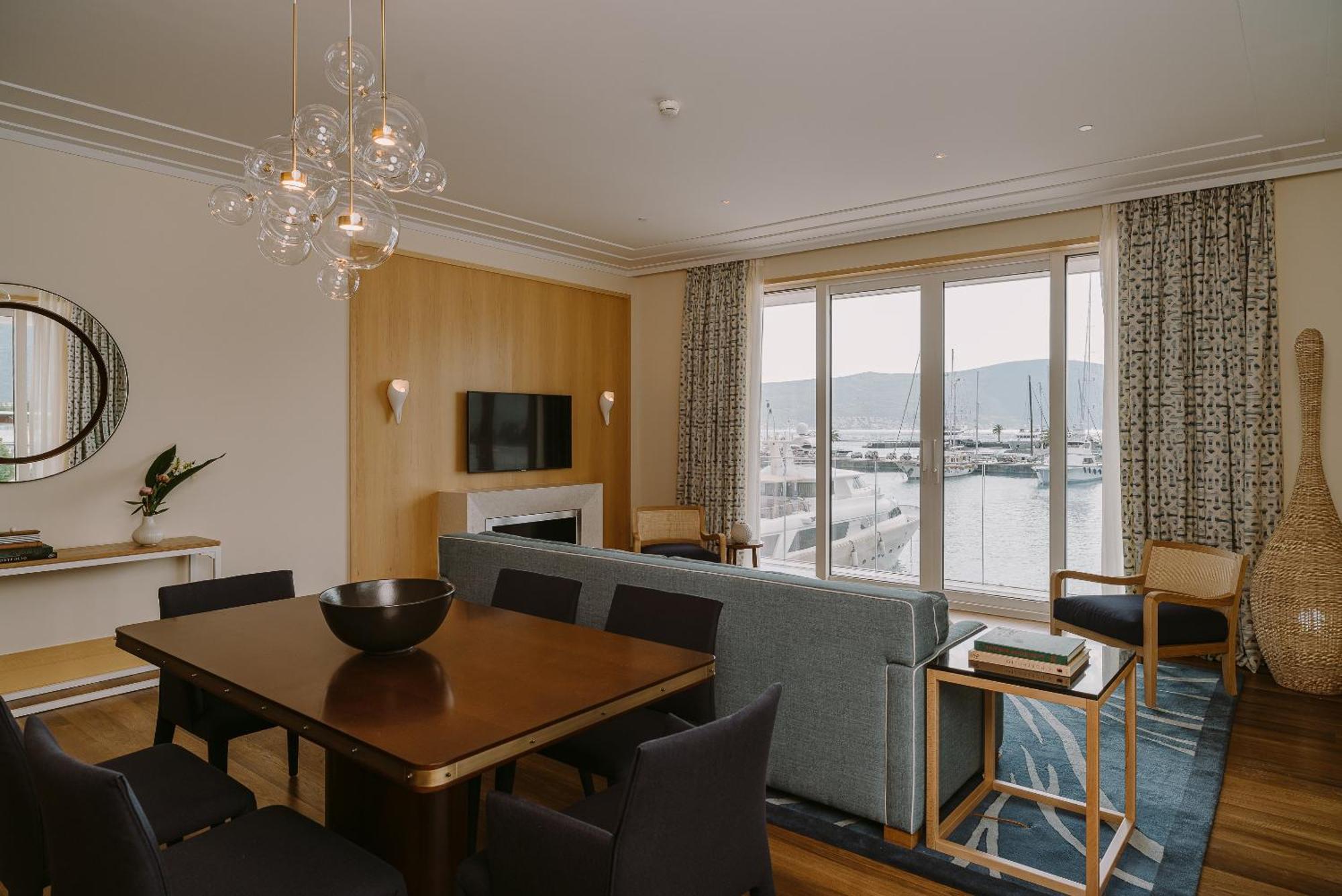 Regent Porto Montenegro ติวัต ภายนอก รูปภาพ A suite at the InterContinental